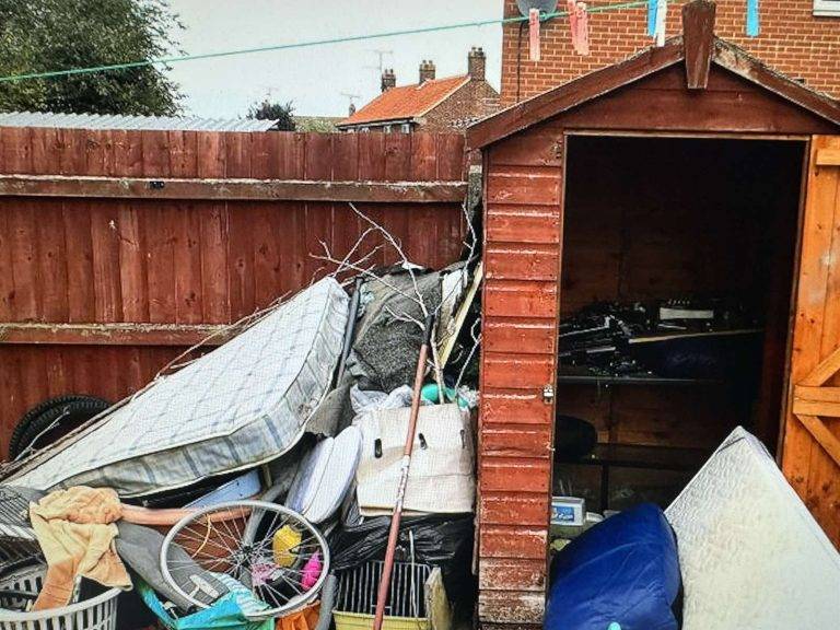 shed clearance service in London